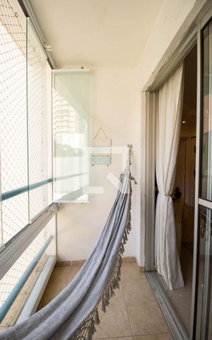 Apartamento à venda com 54m², 2 quartos e 1 vaga Apartamento à venda com 54m², 2 quartos e 1 vagaVaranda da Sala