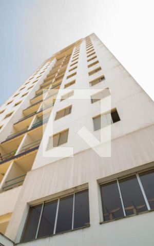 Apartamento à venda com 54m², 2 quartos e 1 vaga Apartamento à venda com 54m², 2 quartos e 1 vagaFachada