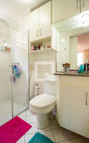 Apartamento à venda com 54m², 2 quartos e 1 vaga Apartamento à venda com 54m², 2 quartos e 1 vagaBanheiro da Suíte