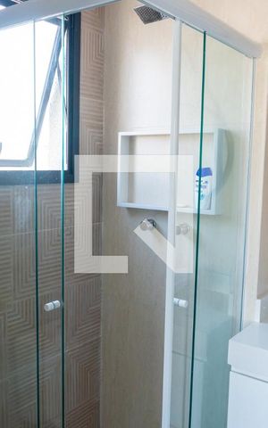 Studio para alugar com 27m², 1 quarto e sem vaga Studio para alugar com 27m², 1 quarto e sem vagaSuíte banheiro