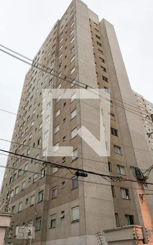Apartamento à venda com 42m², 2 quartos e sem vaga Apartamento à venda com 42m², 2 quartos e sem vagaFachada