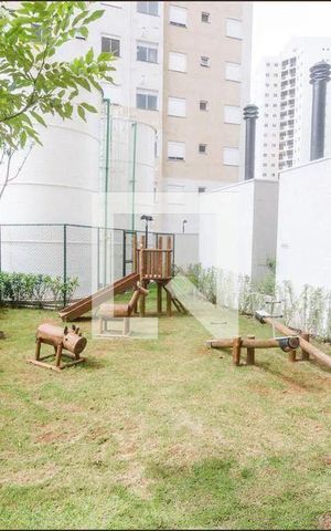 Apartamento à venda com 42m², 2 quartos e sem vaga Apartamento à venda com 42m², 2 quartos e sem vagaÁrea Comum - Playground