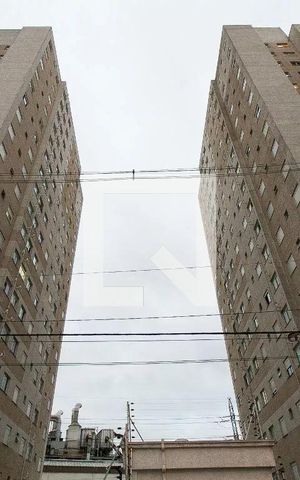 Apartamento à venda com 42m², 2 quartos e sem vaga Apartamento à venda com 42m², 2 quartos e sem vagaFachada