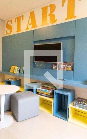 Apartamento à venda com 42m², 2 quartos e sem vaga Apartamento à venda com 42m², 2 quartos e sem vagaSala de Jogos