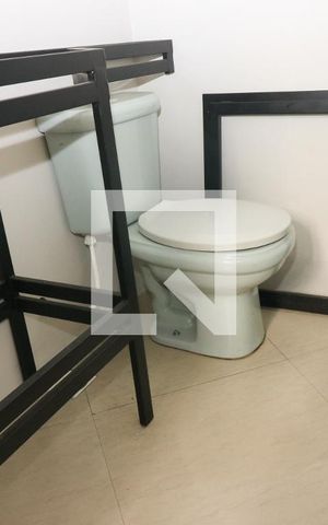 Casa à venda com 700m², 4 quartos e 8 vagasLavabo