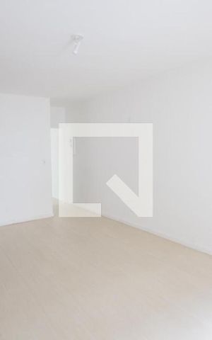 Casa à venda com 245m², 3 quartos e 2 vagasSala