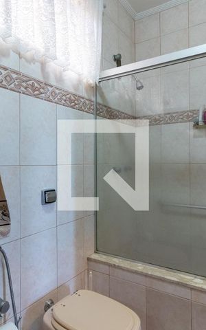 Casa à venda com 400m², 3 quartos e 2 vagasBanheiro da Suíte