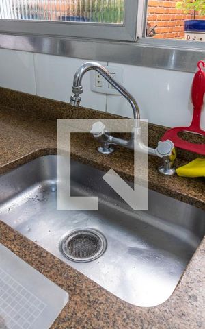 Casa à venda com 400m², 3 quartos e 2 vagasCozinha