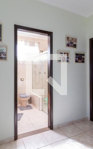 Casa à venda com 400m², 3 quartos e 2 vagasHall dos Quartos