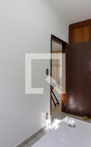 Casa à venda com 400m², 3 quartos e 2 vagasQuarto de Serviço