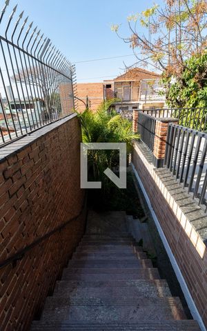 Casa à venda com 400m², 3 quartos e 2 vagasEntrada