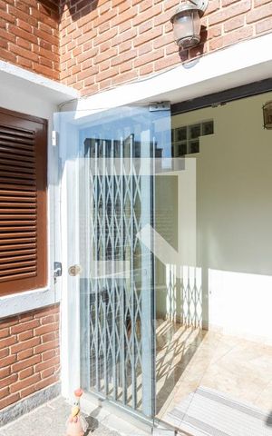Casa à venda com 400m², 3 quartos e 2 vagasVaranda
