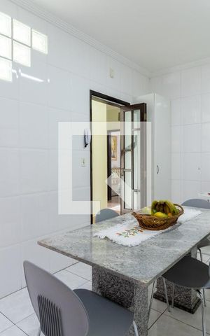 Casa à venda com 400m², 3 quartos e 2 vagasCozinha
