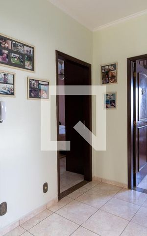 Casa à venda com 400m², 3 quartos e 2 vagasHall dos Quartos