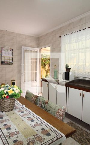 Casa à venda com 270m², 3 quartos e 8 vagasCozinha