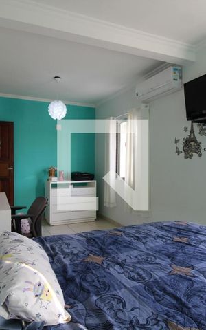Casa à venda com 270m², 3 quartos e 8 vagasQuarto 1