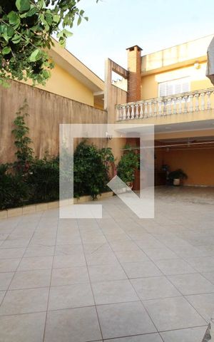 Casa à venda com 270m², 3 quartos e 8 vagasGaragem