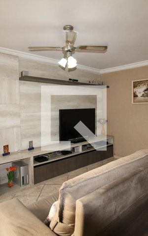 Casa à venda com 270m², 3 quartos e 8 vagasSala de Estar