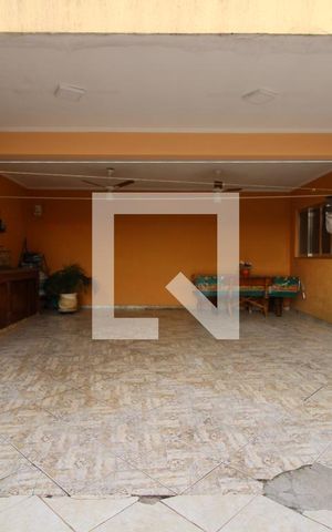 Casa à venda com 270m², 3 quartos e 8 vagasÁrea comum - Churrasqueira