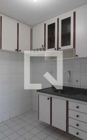 Apartamento para alugar com 124m², 3 quartos e 2 vagasCozinha
