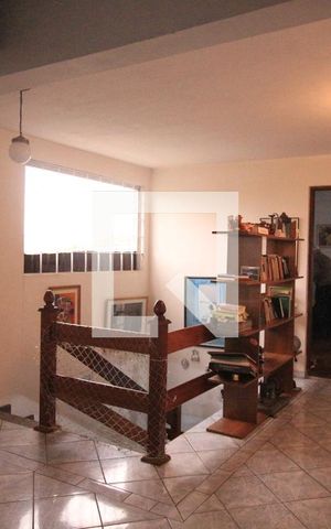 Casa à venda com 250m², 4 quartos e 3 vagasHall dos quartos 