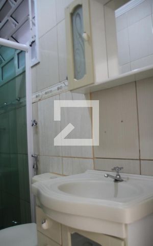 Casa à venda com 270m², 3 quartos e 1 vagaBanheiro 2