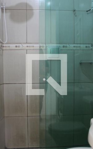 Casa à venda com 270m², 3 quartos e 1 vagaBanheiro 2