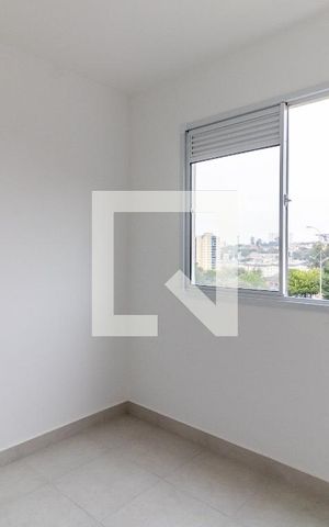 Apartamento à venda com 37m², 2 quartos e sem vaga Apartamento à venda com 37m², 2 quartos e sem vagaSala