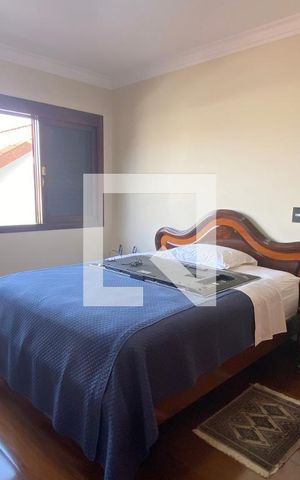 Casa de condomínio à venda com 500m², 4 quartos e 6 vagasSuíte 3