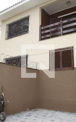 Casa para alugar com 500m², 4 quartos e 4 vagasQuintal
