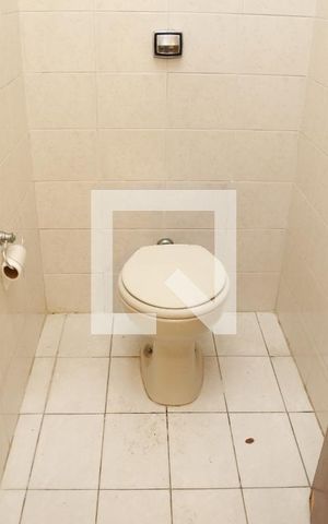 Casa para alugar com 500m², 4 quartos e 4 vagasBanheiro de Lazer