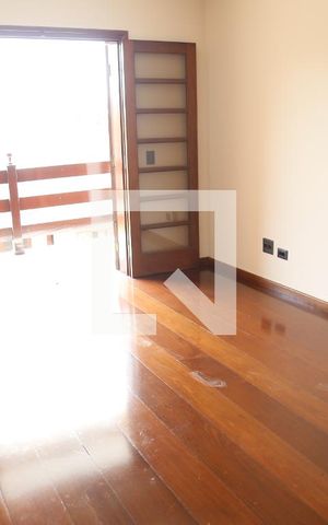 Casa para alugar com 500m², 4 quartos e 4 vagasQuarto 2