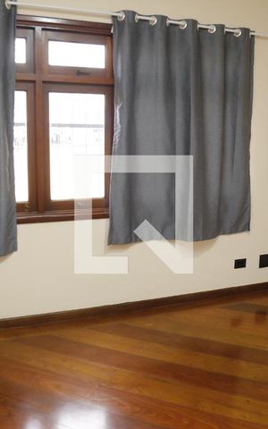 Casa para alugar com 500m², 4 quartos e 4 vagasEscritório