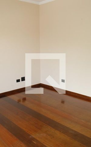 Casa para alugar com 500m², 4 quartos e 4 vagasSuíte 2