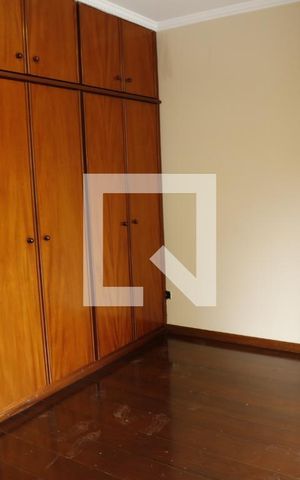 Casa para alugar com 500m², 4 quartos e 4 vagasSuíte 1