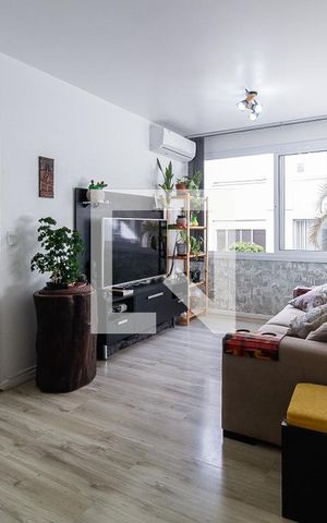 Apartamento para alugar com 75m², 2 quartos e 1 vagaSala