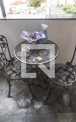 Apartamento à venda com 137m², 3 quartos e 2 vagas Apartamento à venda com 137m², 3 quartos e 2 vagasVaranda
