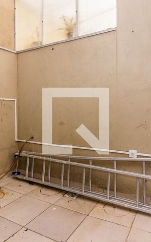 Casa de condomínio à venda com 83m², 2 quartos e 1 vagaÁrea de Serviço