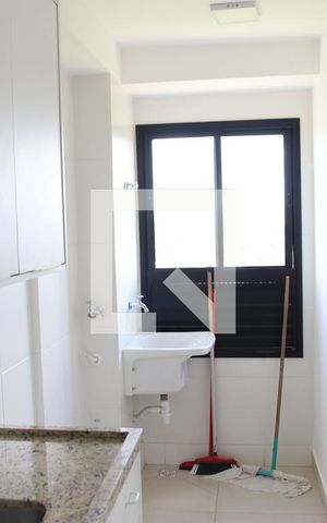 Apartamento para alugar com 55m², 2 quartos e 1 vagaCozinha e Área de Serviço
