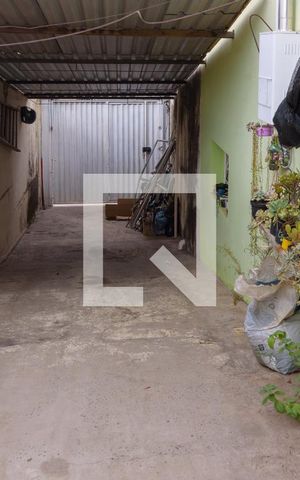 Casa à venda com 600m², 3 quartos e 2 vagas Casa à venda com 600m², 3 quartos e 2 vagasEdícula- 2-Garagem