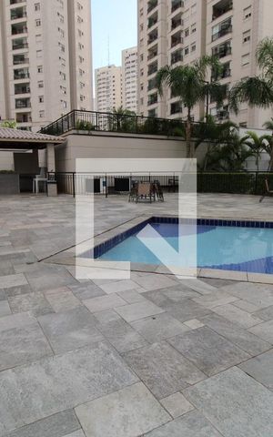 Apartamento à venda com 74m², 3 quartos e 2 vagasÁrea comum - Piscina