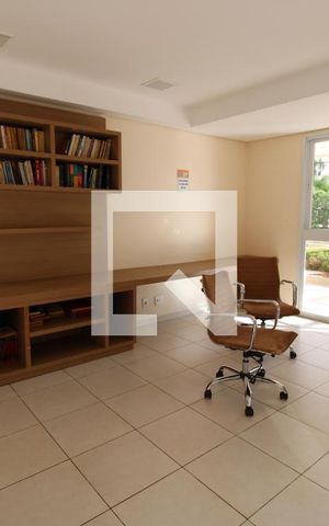 Apartamento à venda com 74m², 3 quartos e 2 vagasSala de estudos