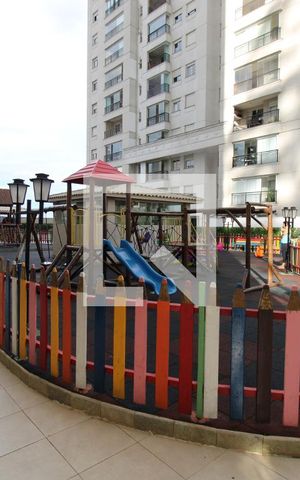 Apartamento à venda com 74m², 3 quartos e 2 vagasÁrea comum - Playground