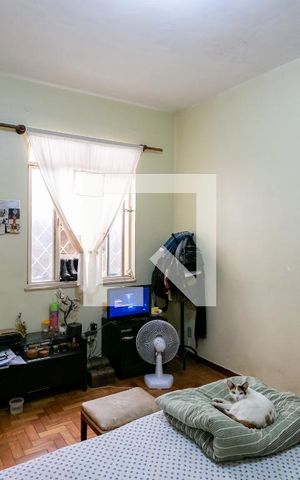 Casa à venda com 360m², 8 quartos e 3 vagas Casa à venda com 360m², 8 quartos e 3 vagasQuarto 1 - Suíte
