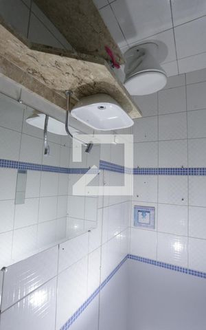 Casa de condomínio para alugar com 116m², 2 quartos e 1 vagaBanheiro