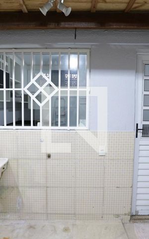 Casa de condomínio para alugar com 116m², 2 quartos e 1 vagaÁrea de Serviço