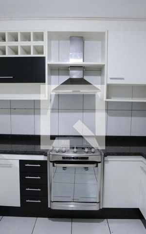 Casa de condomínio para alugar com 116m², 2 quartos e 1 vagaCozinha
