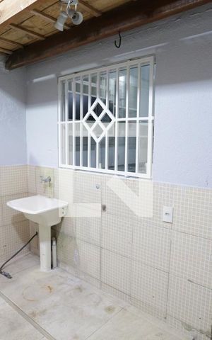 Casa de condomínio para alugar com 116m², 2 quartos e 1 vagaÁrea de Serviço