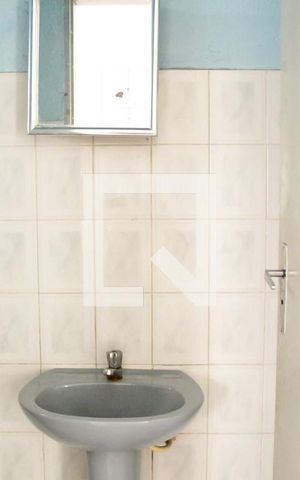 Apartamento para alugar com 40m², 1 quarto e sem vagaBanheiro