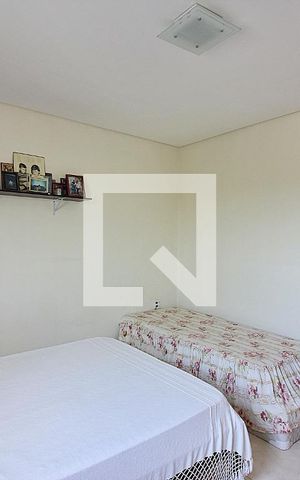 Casa à venda com 413m², 4 quartos e 3 vagasQuarto 2